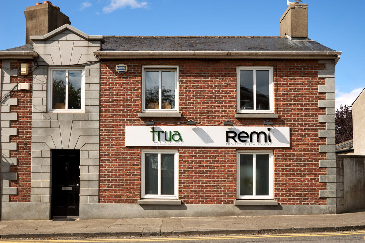 Hair Loss & Scalp Care Specialists | What We Do at Trua Clinic